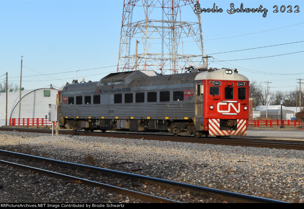 CN 1501